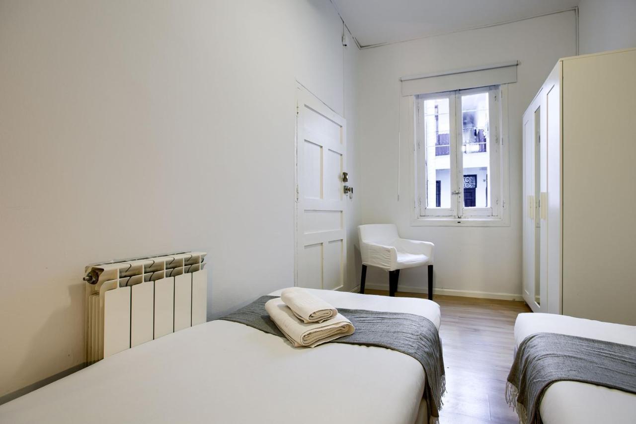 Charming Anton Martin Market Apartment